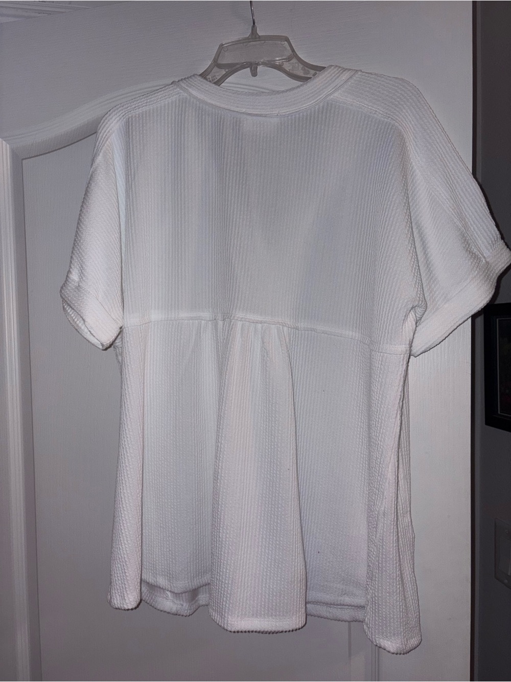ANDRÉE BY UNIT Ribbed White Short Sleeve Top